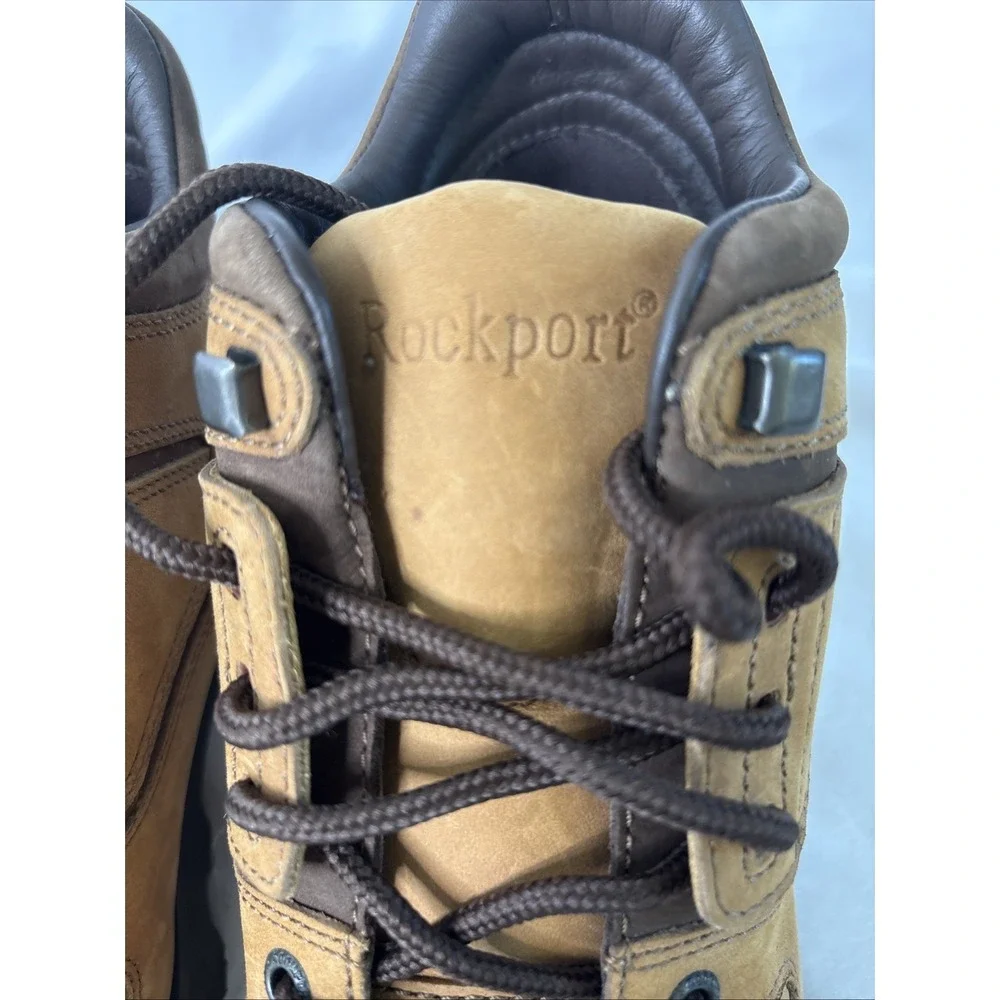 Rockport XCS‎ Umbwe II Trail Boots Men's 8M Wheat Tan Leather Waterproof Hiking